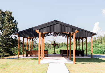 A Dreamy Outdoor Ceremony Space